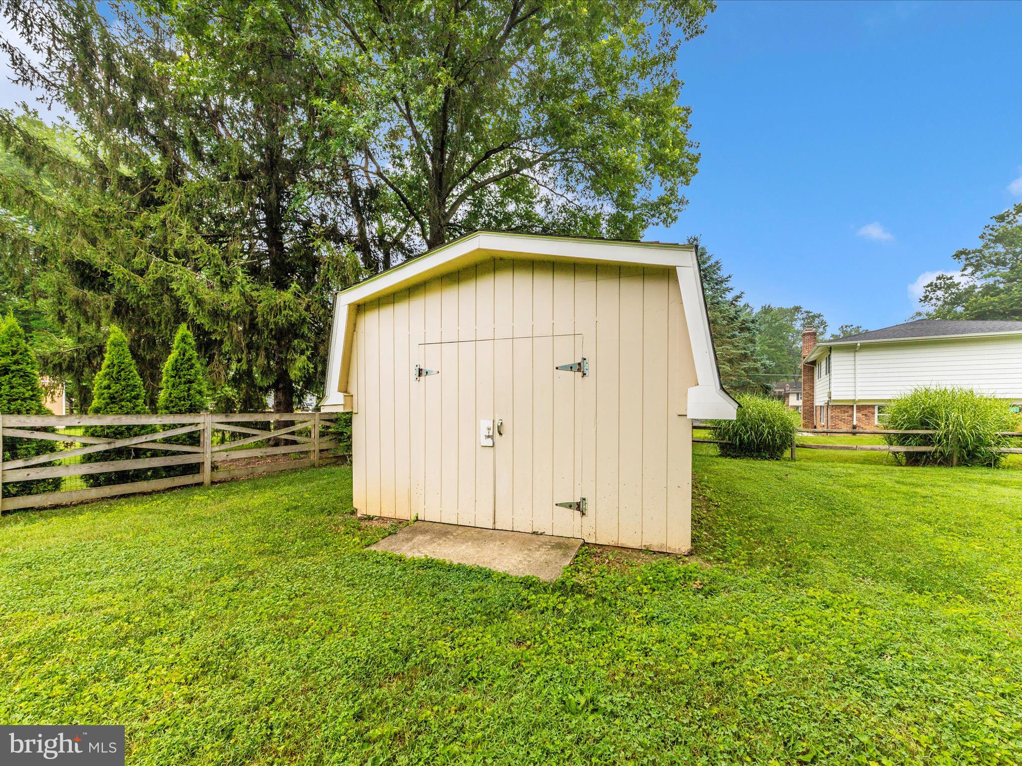 17600 Wheat Fall Dr