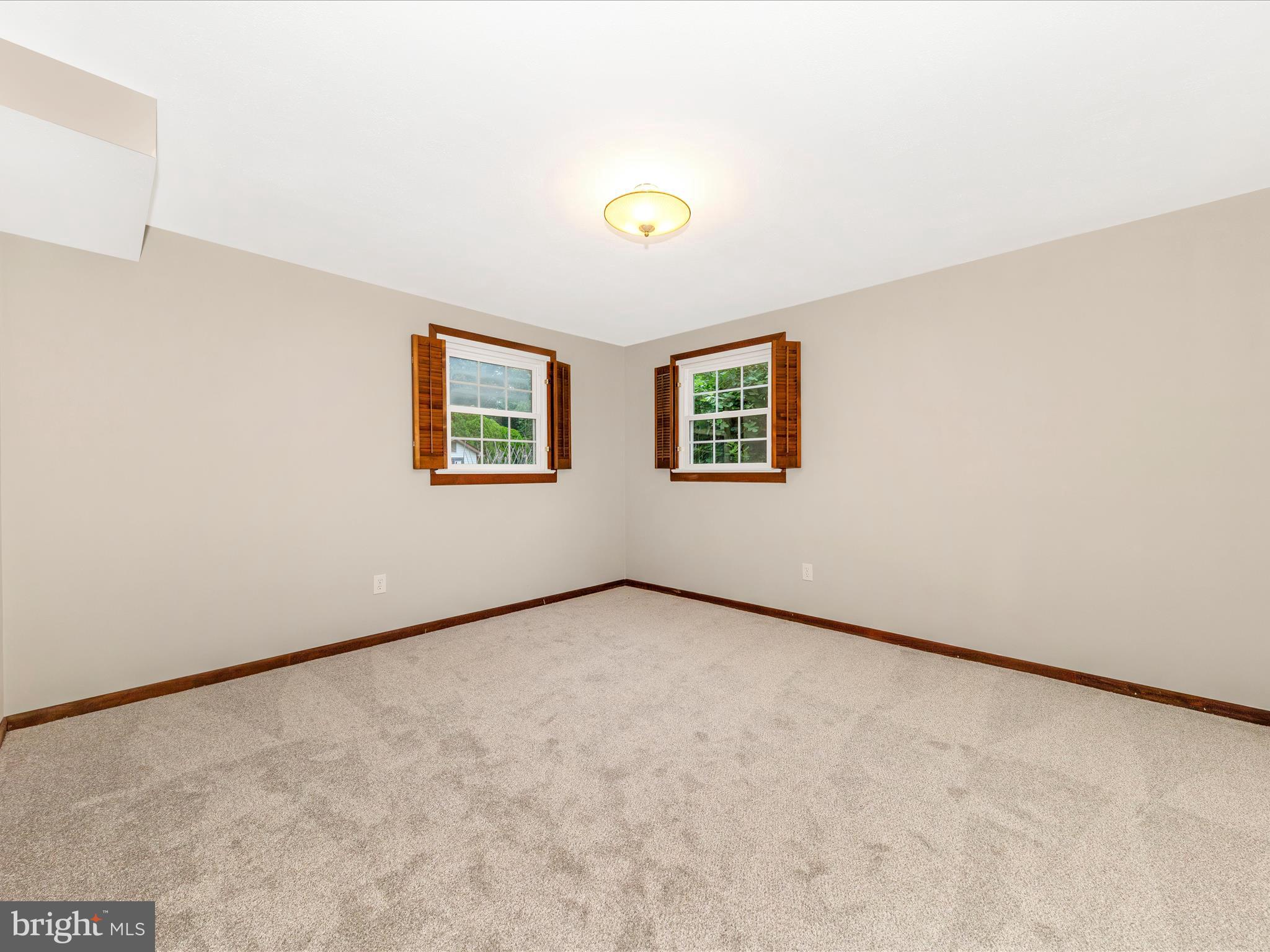 17600 Wheat Fall Dr