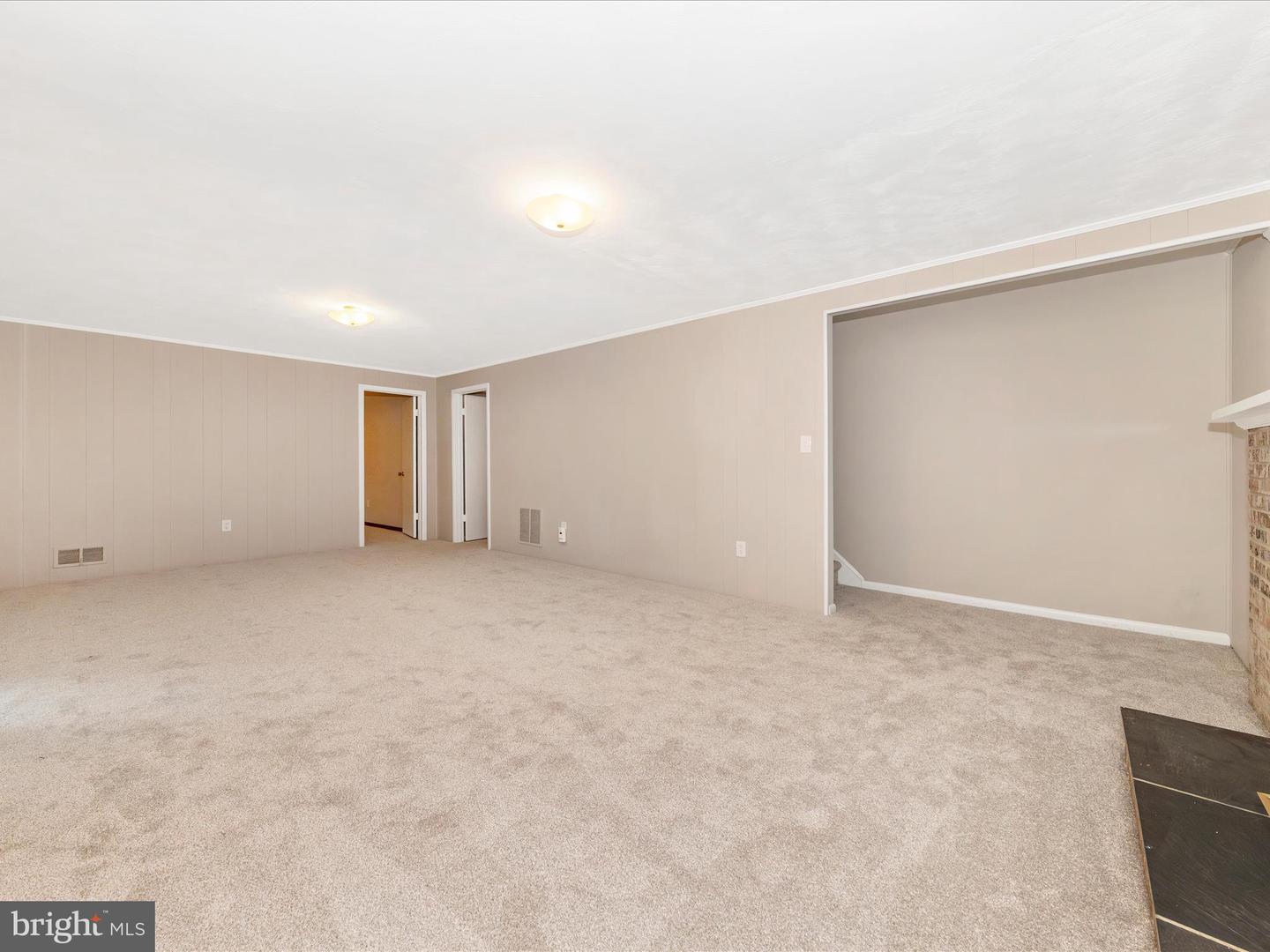 17600 Wheat Fall Dr