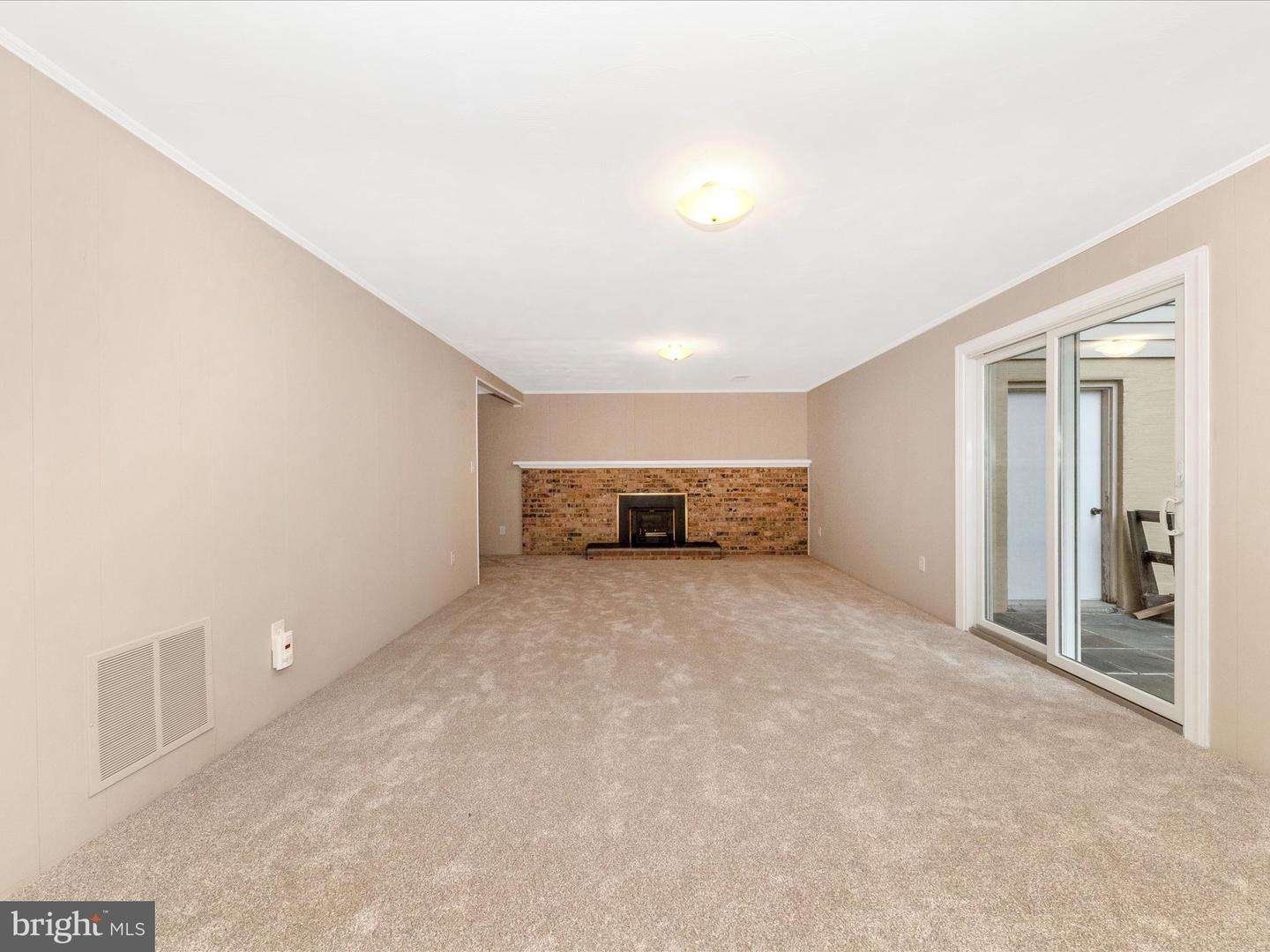 17600 Wheat Fall Dr