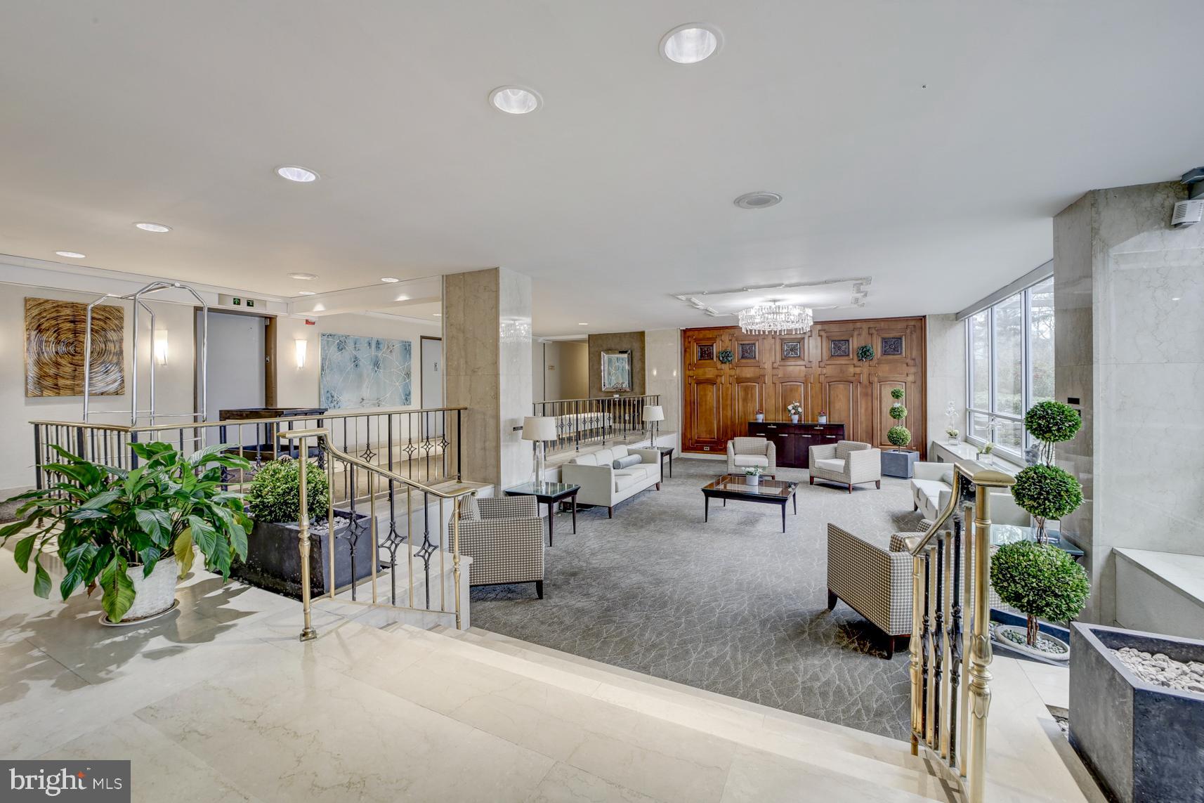 1900 LYTTONSVILLE ROAD 1105