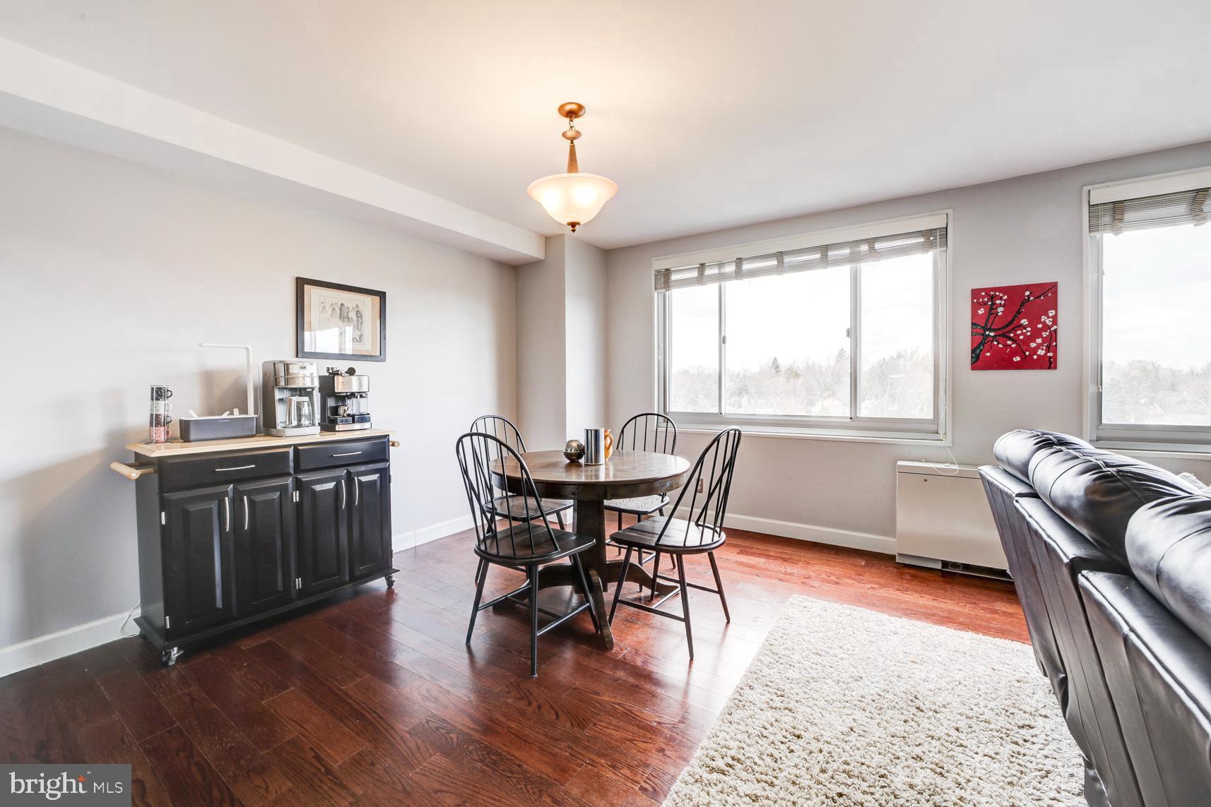 1900 LYTTONSVILLE ROAD 1105