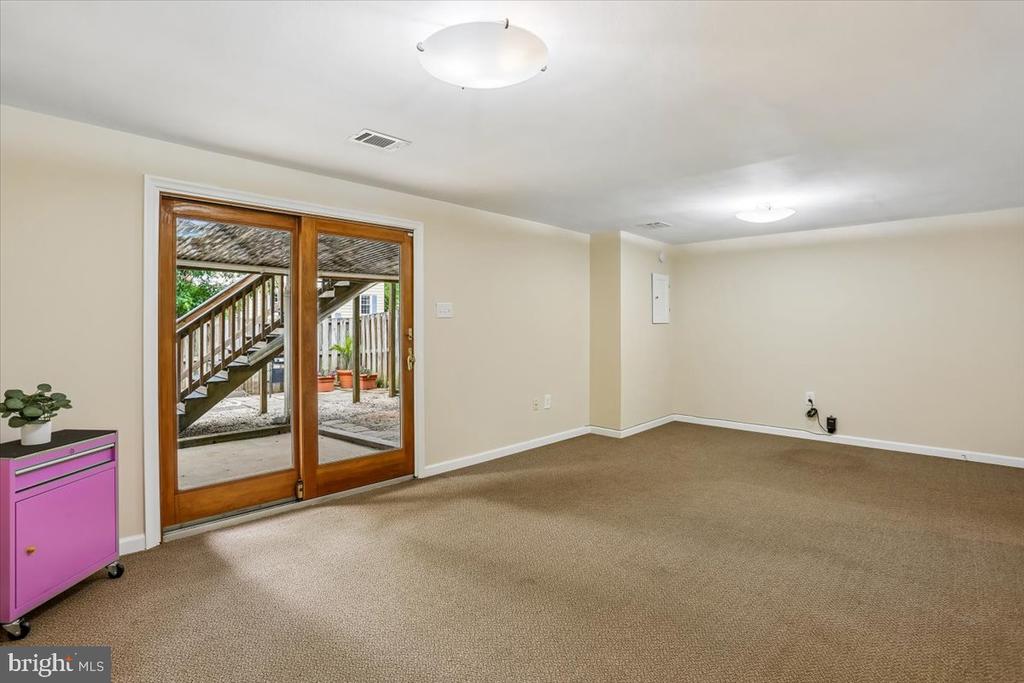 240 WATTS BRANCH PARKWAY