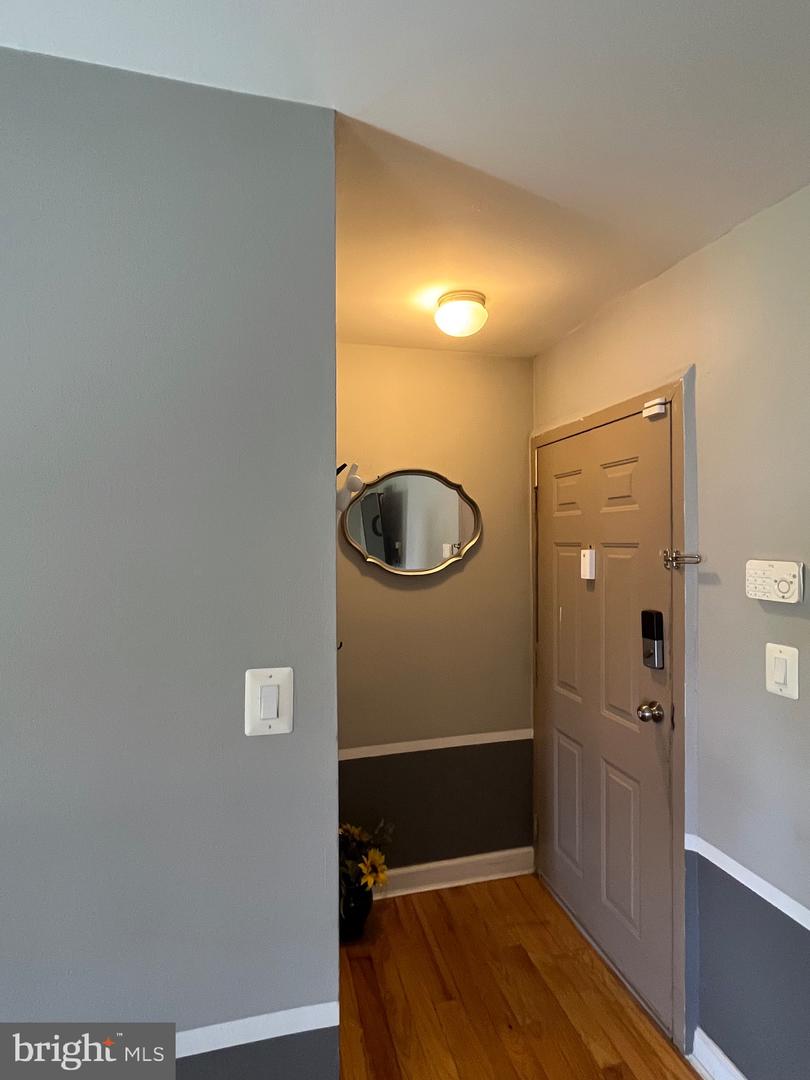 6308 Hil Mar Dr #8-9