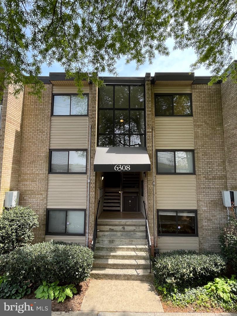 6308 Hil Mar Dr #8-9