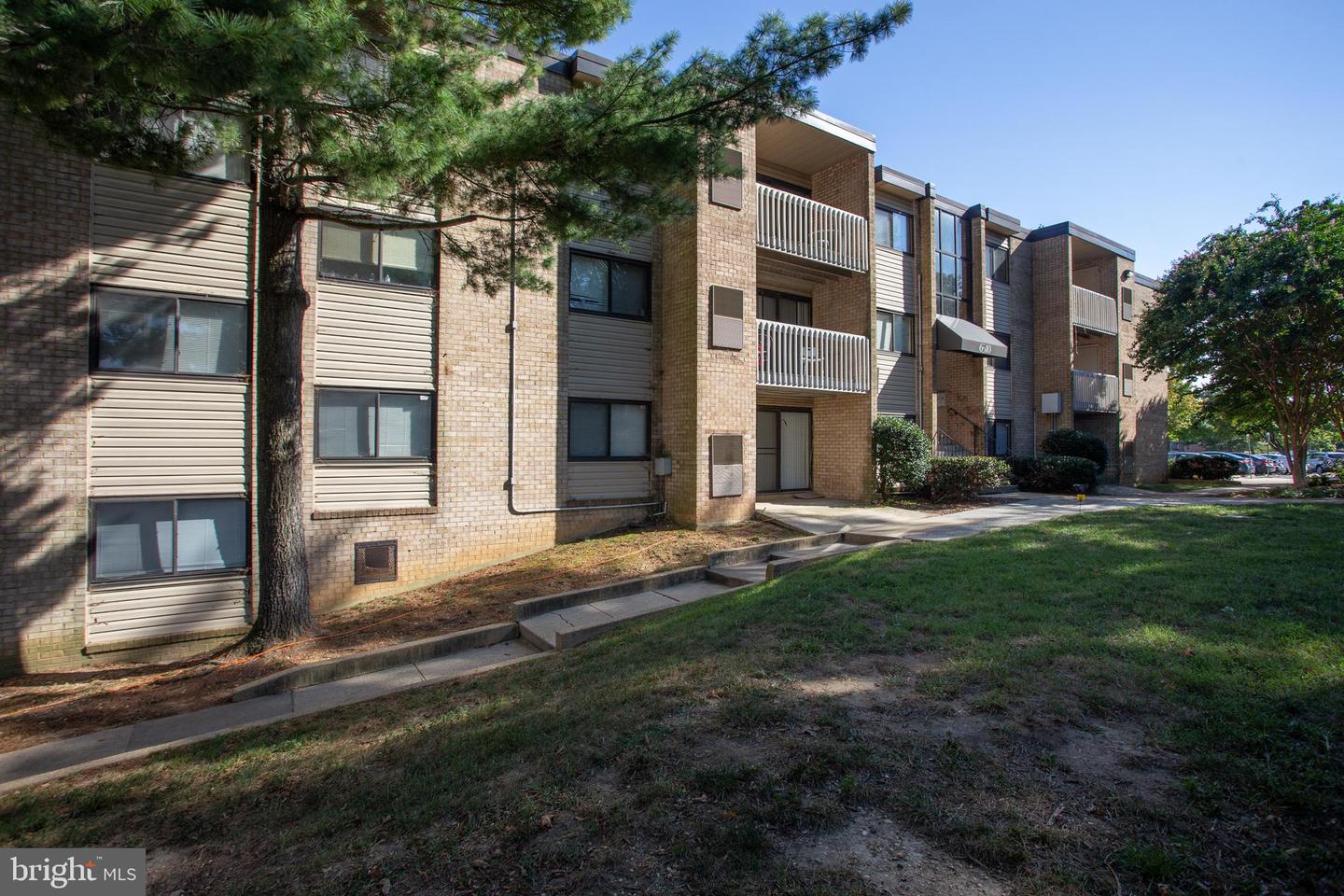 6308 Hil Mar Dr #9