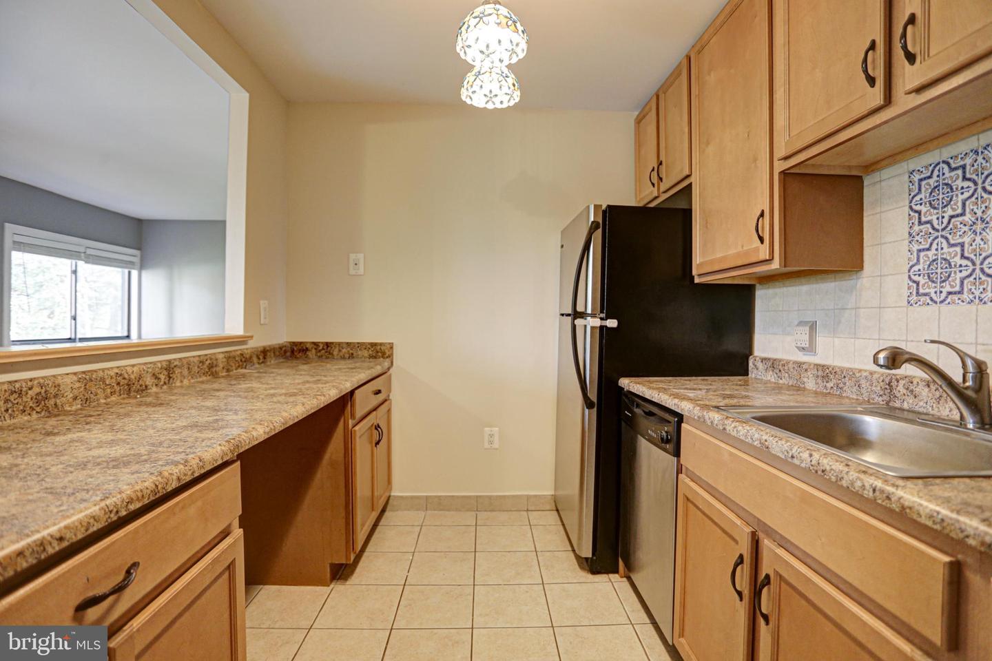 6308 Hil Mar Dr #9