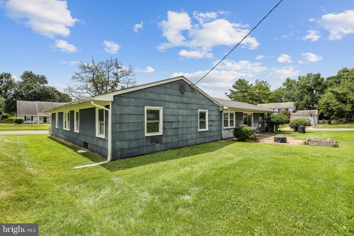 12308 Whitehall Dr