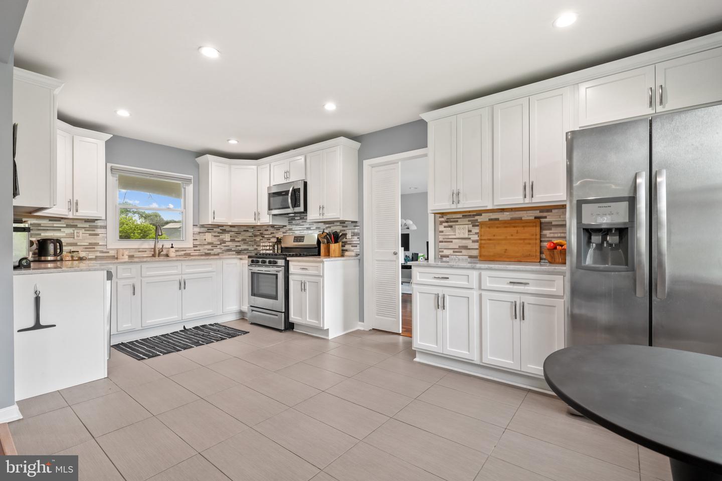 12308 Whitehall Dr