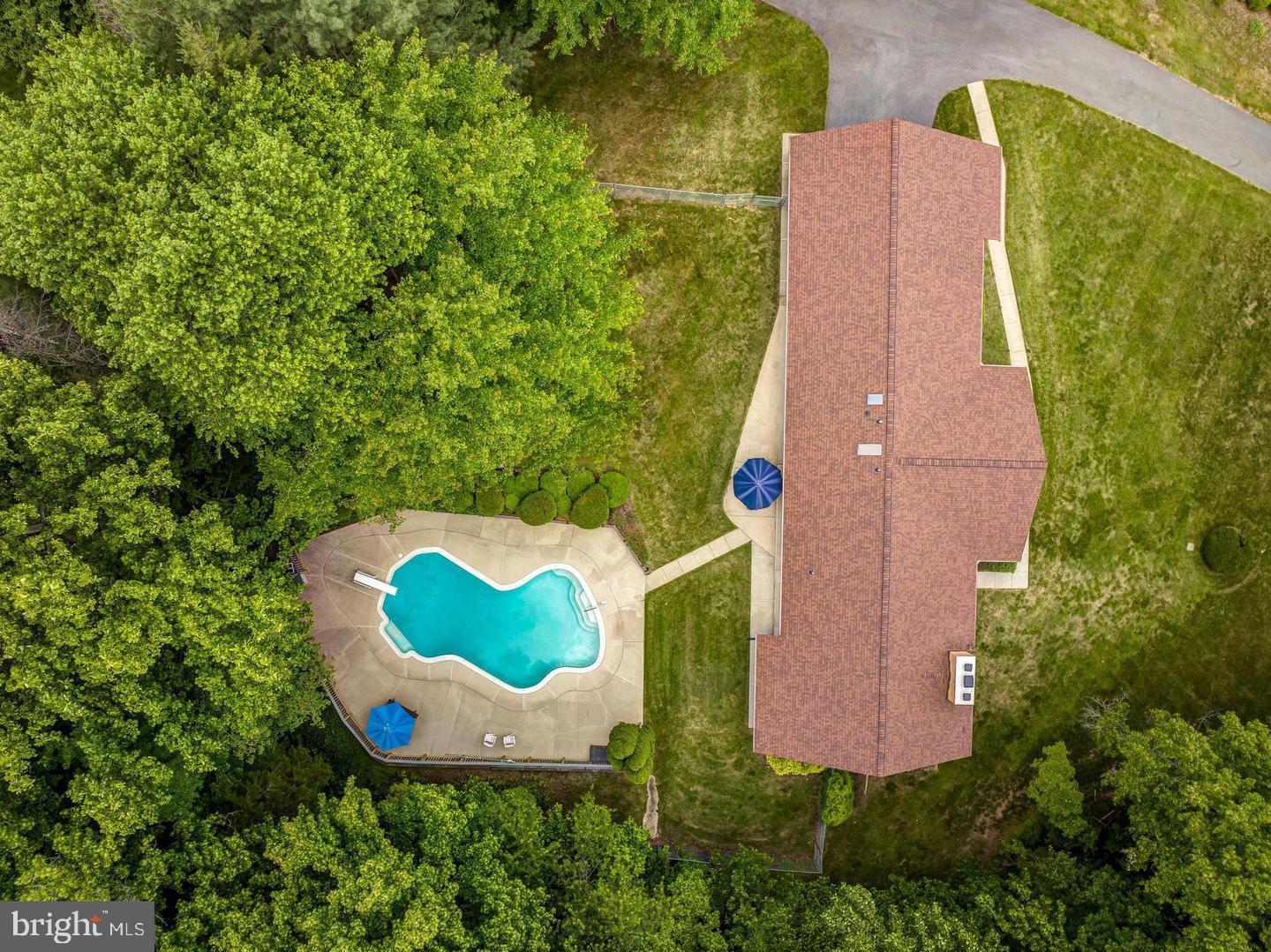 229 King James Rd