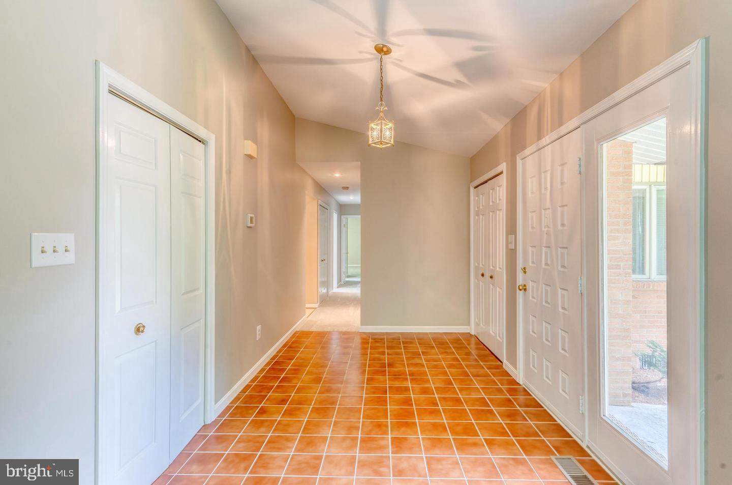 229 King James Rd