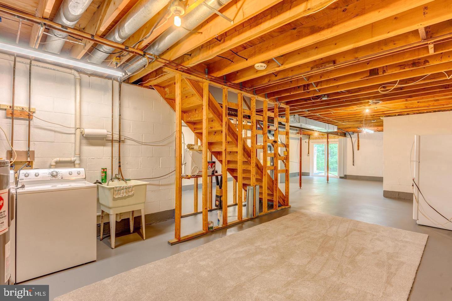 229 King James Rd