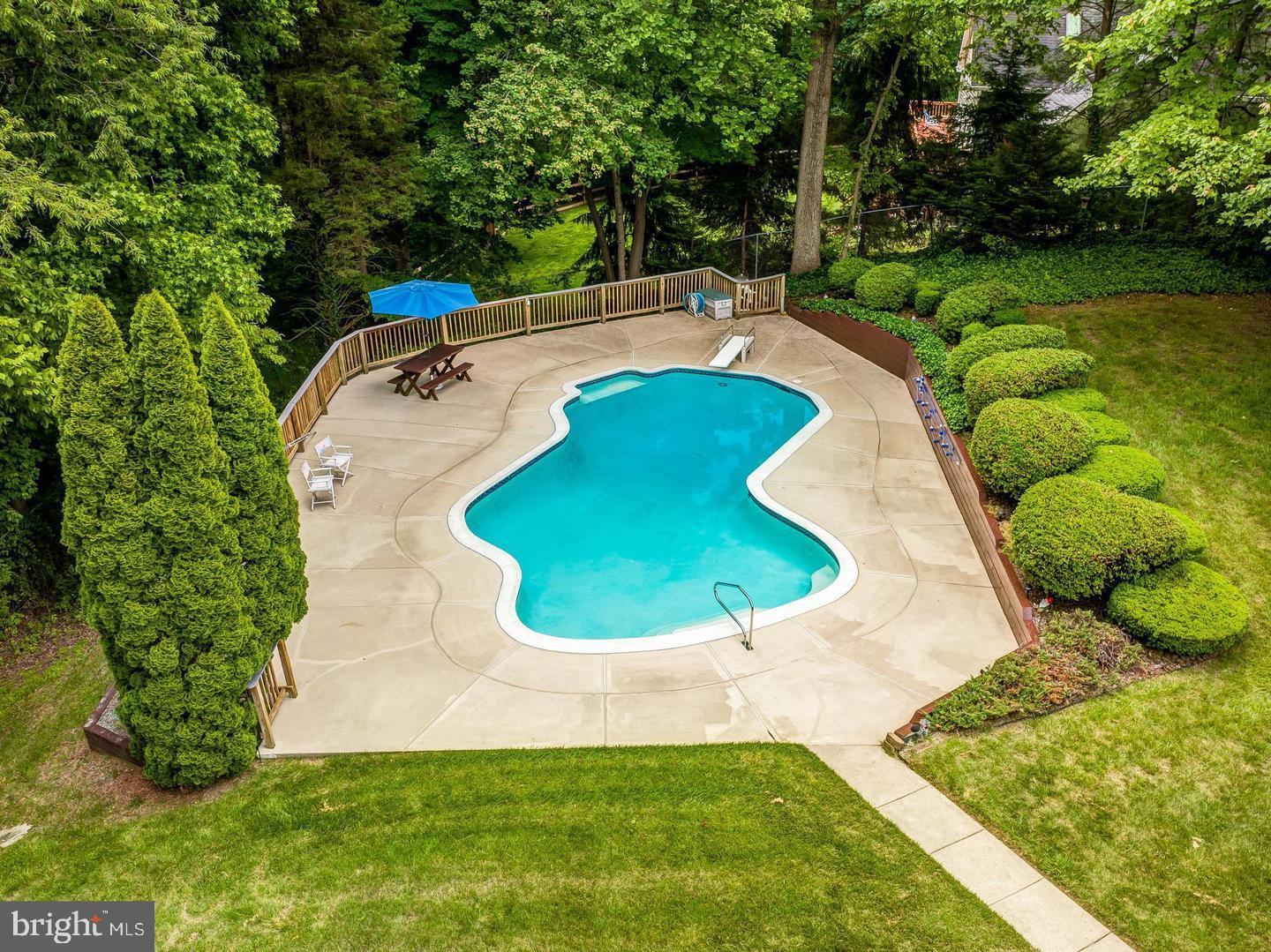 229 King James Rd