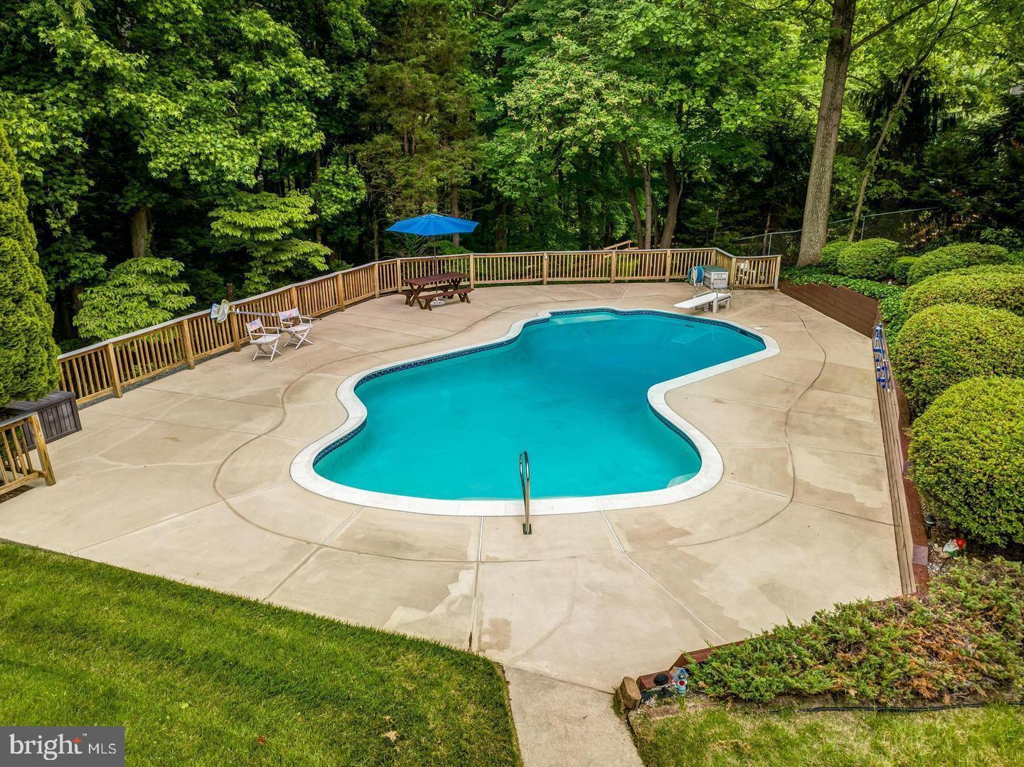 229 King James Rd