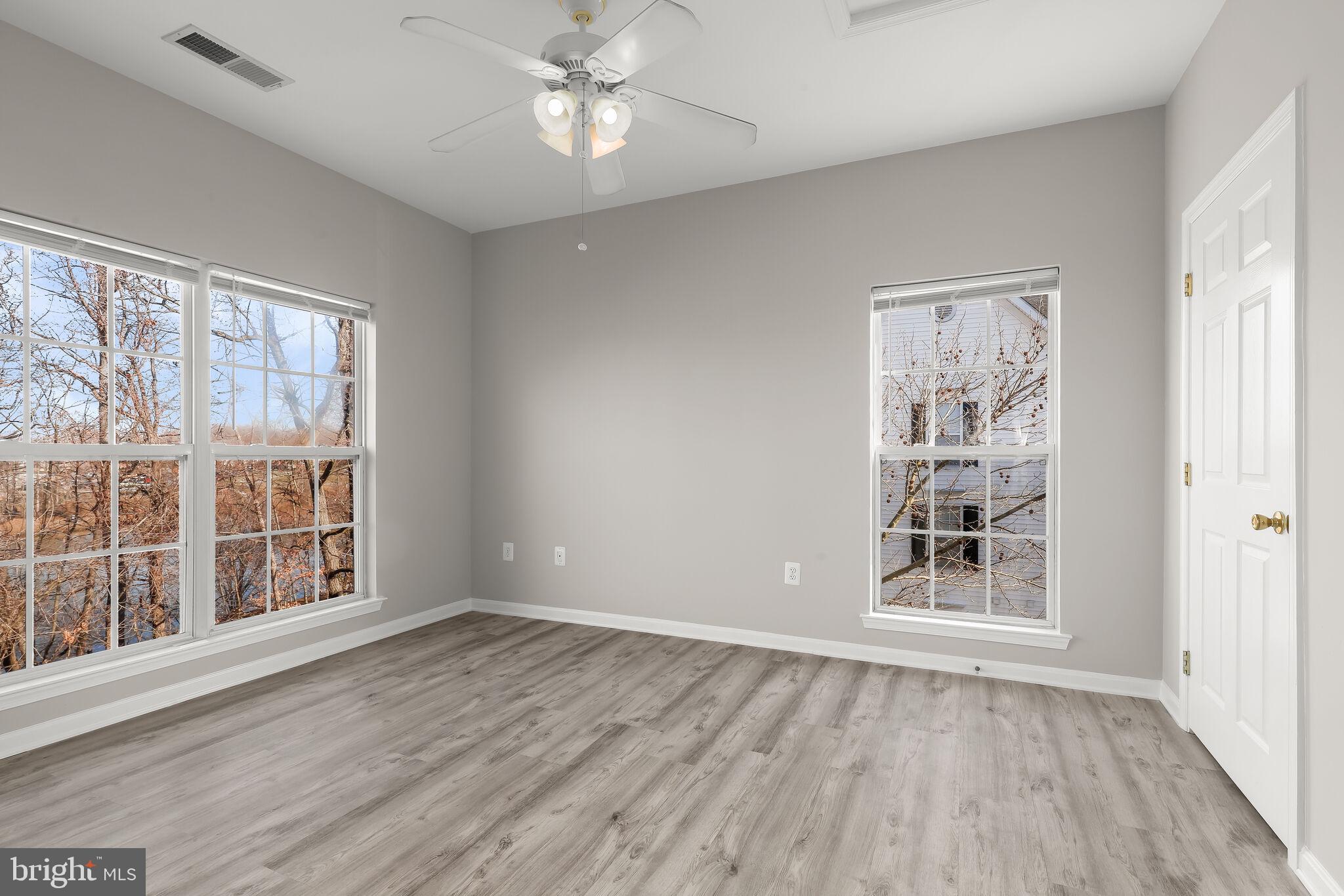 15614 Everglade Ln #406