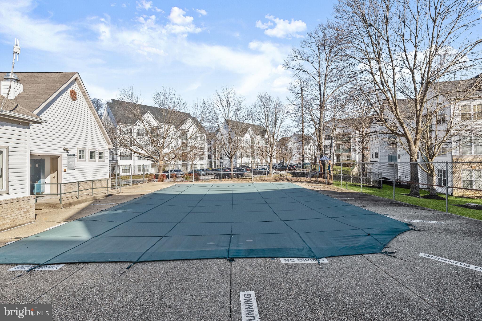 15614 Everglade Ln #406