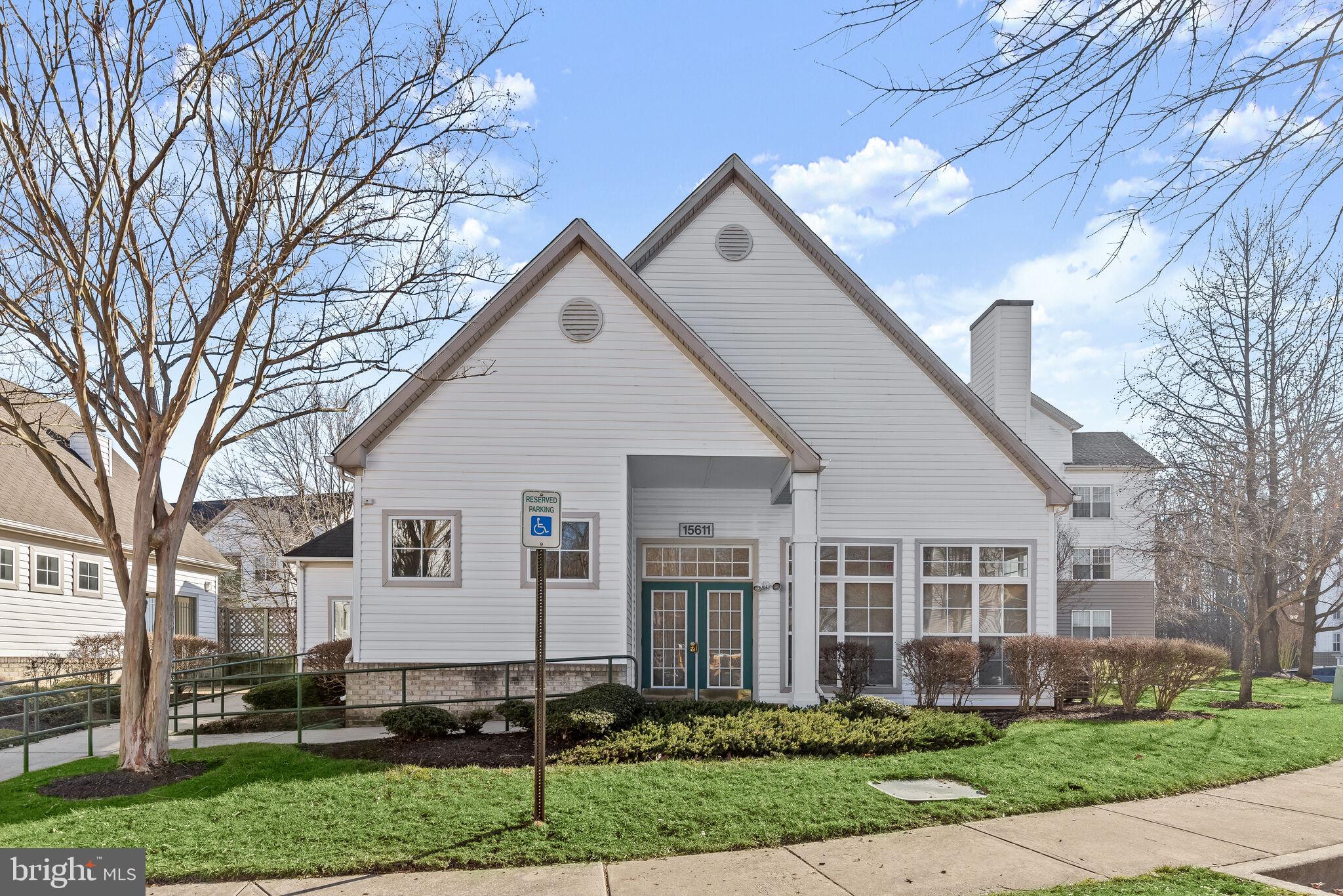 15614 Everglade Ln #406