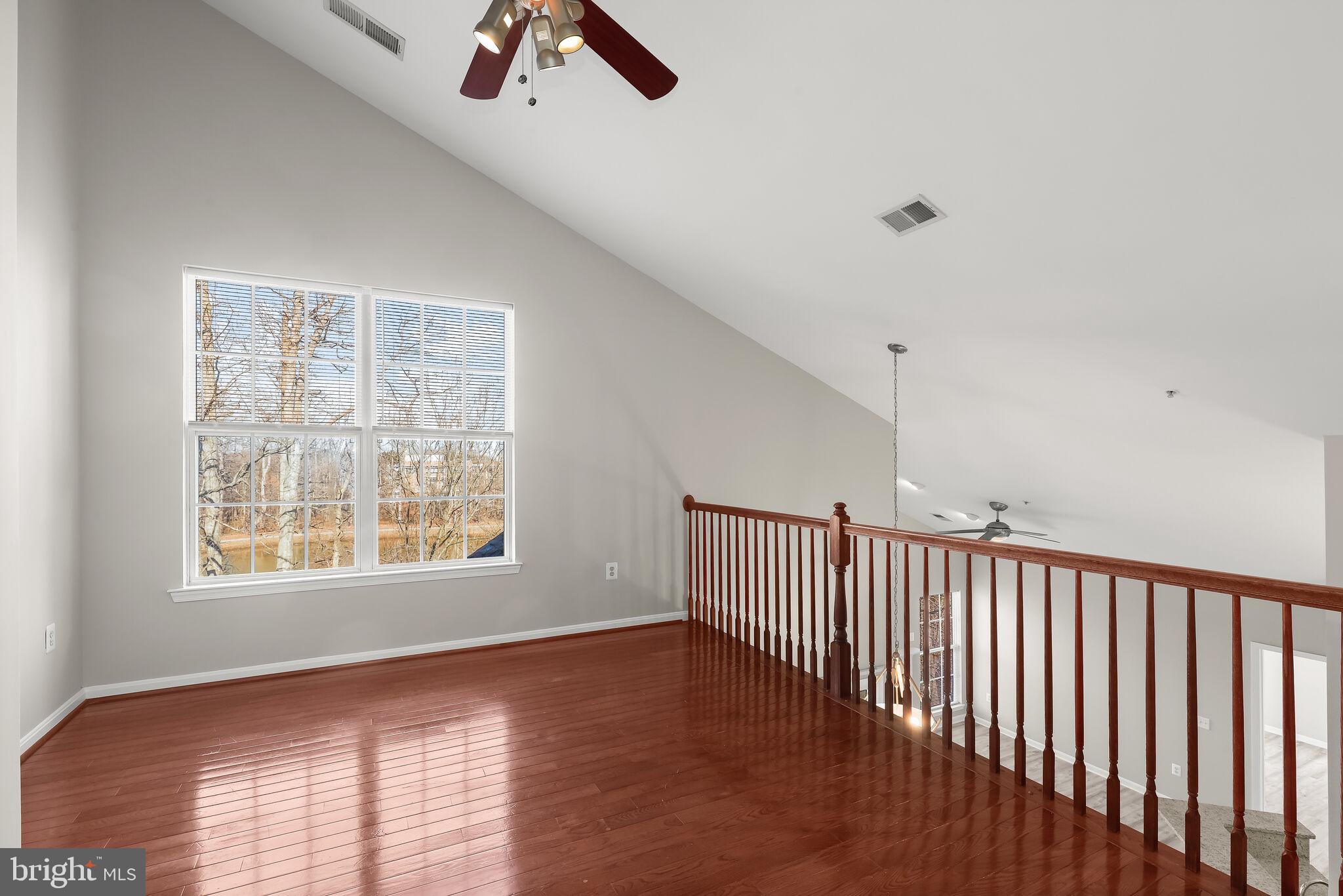 15614 Everglade Ln #406