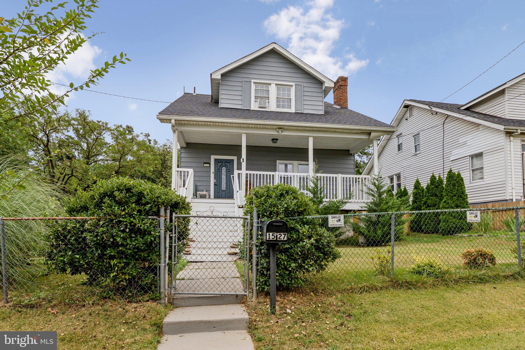 1527 BEAVER HEIGHTS LANE