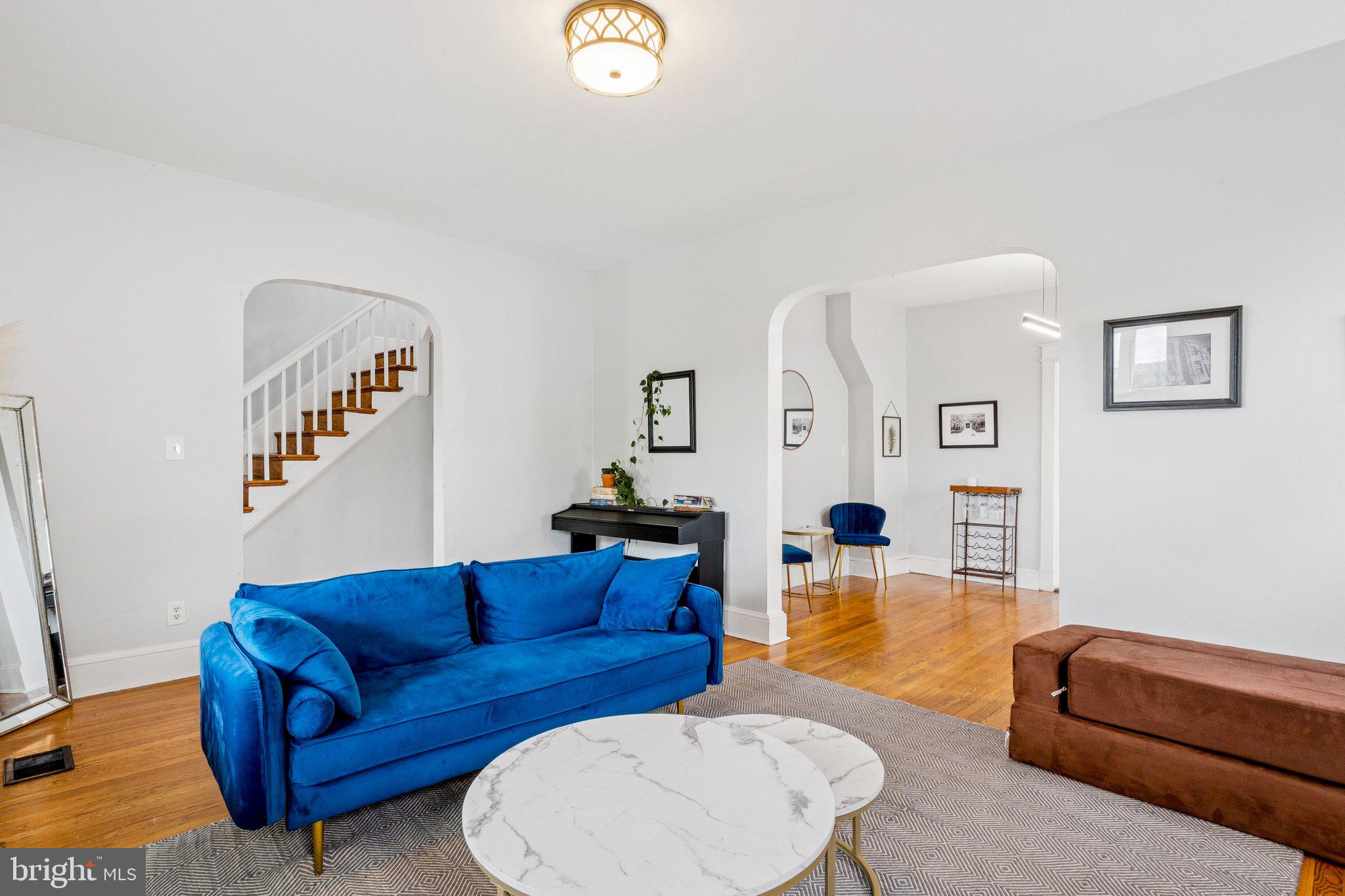 1527 BEAVER HEIGHTS LANE