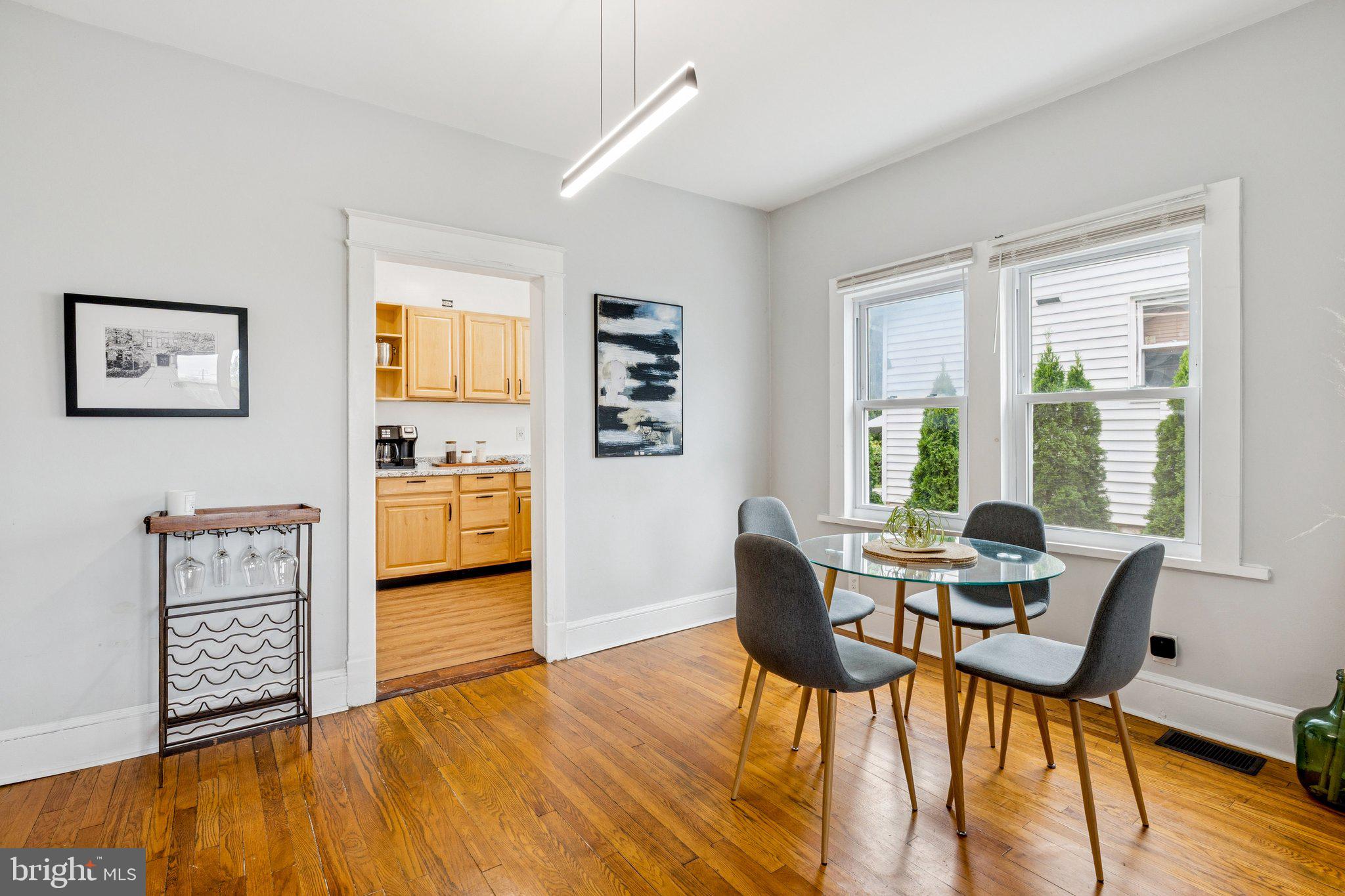 1527 BEAVER HEIGHTS LANE
