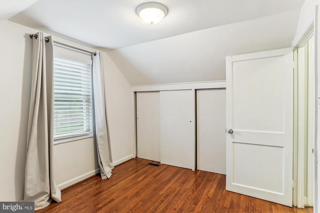 1505 DREXEL STREET