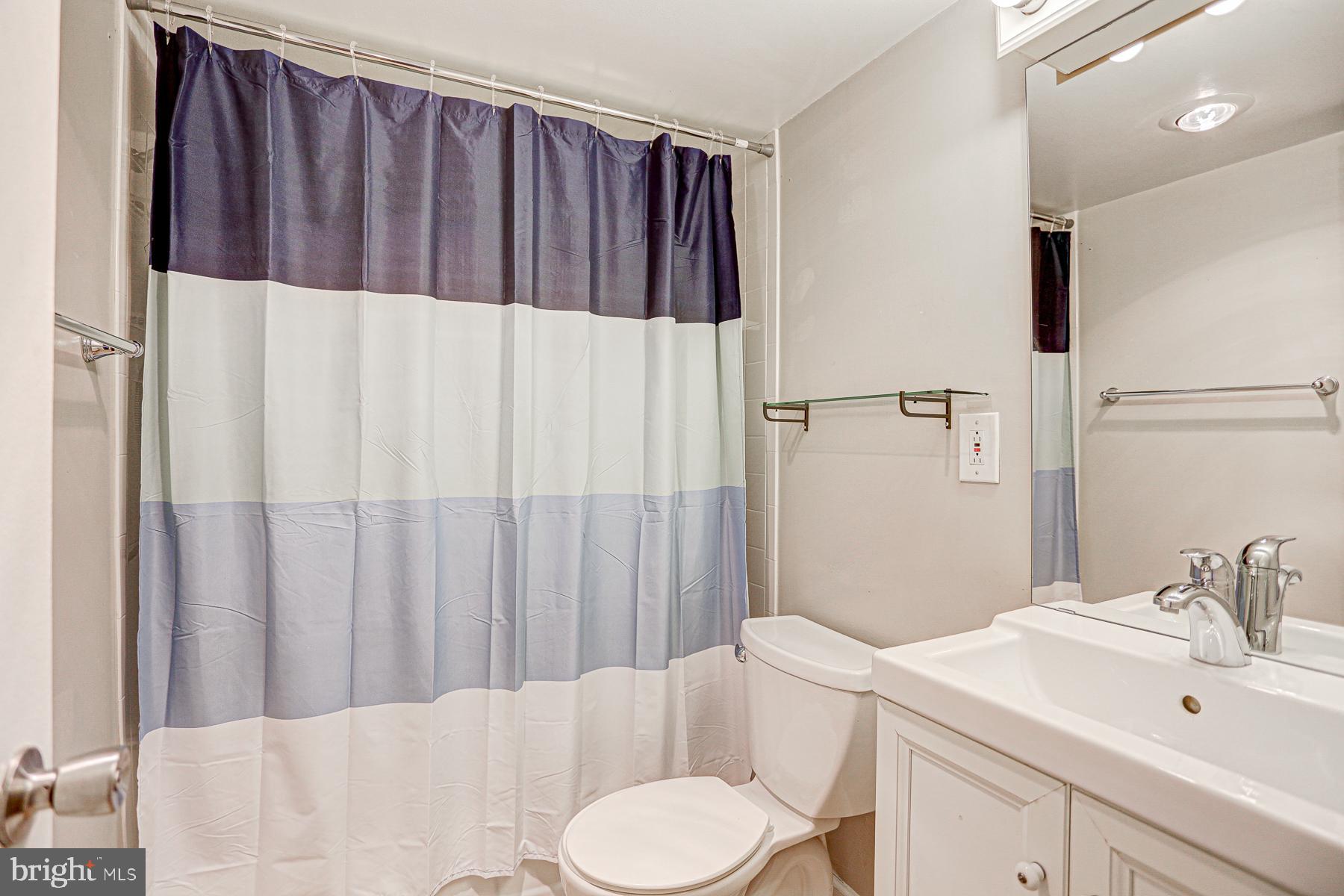 4600 S Four Mile Run Dr #213