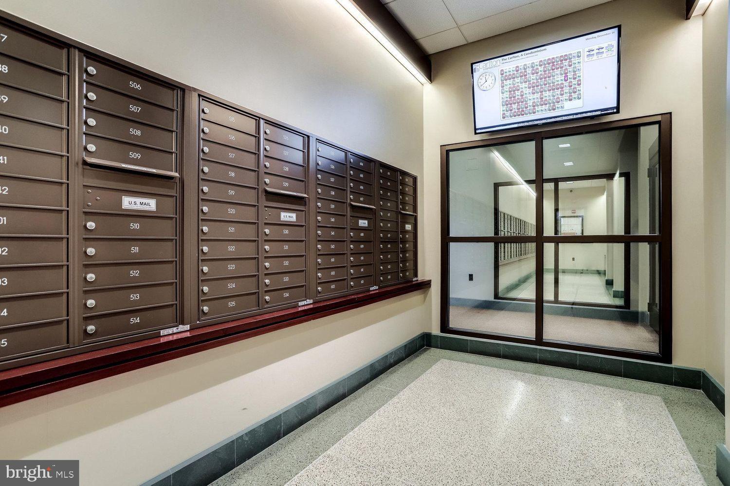 4600 S Four Mile Run Dr #213