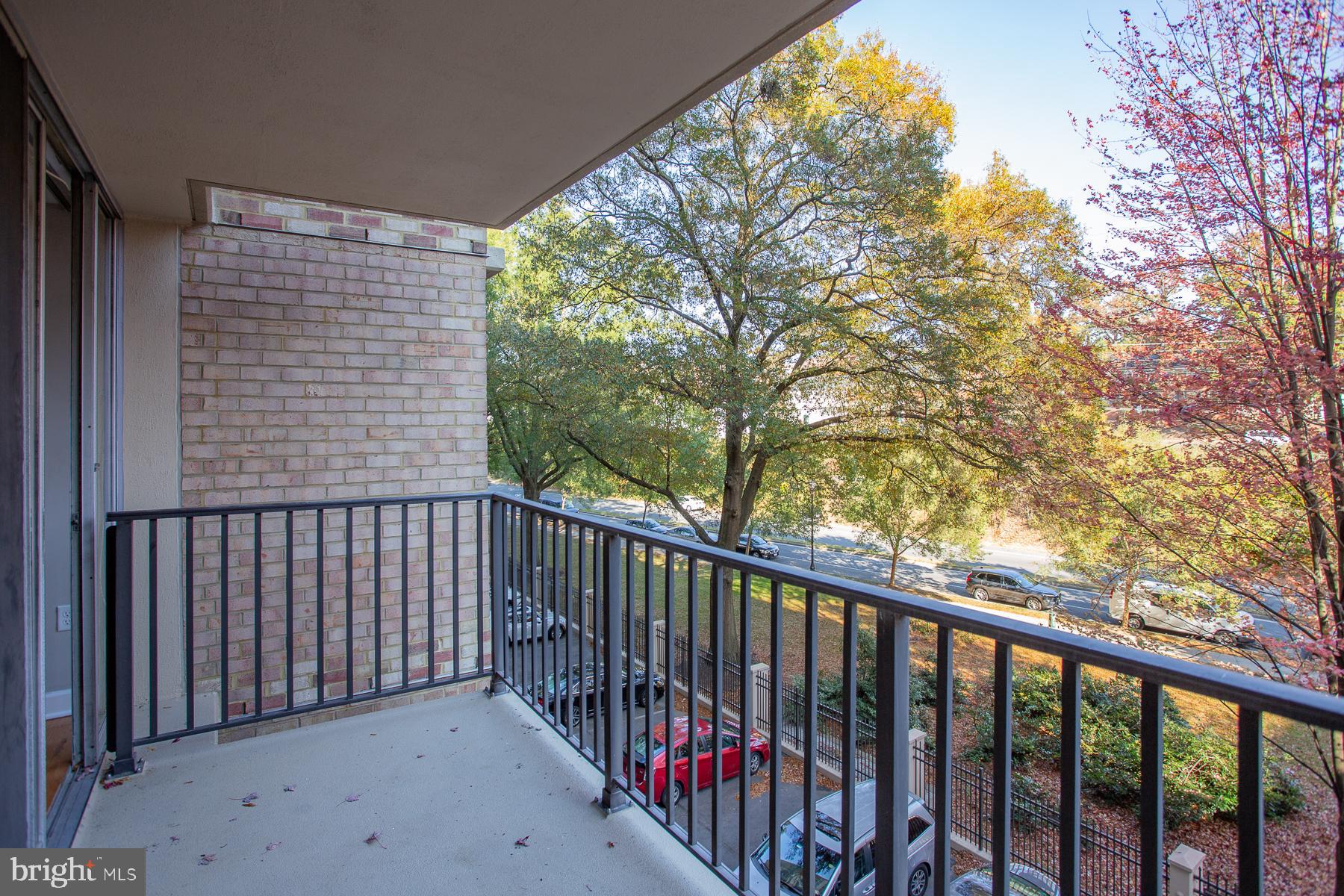 4600 S Four Mile Run Dr #213