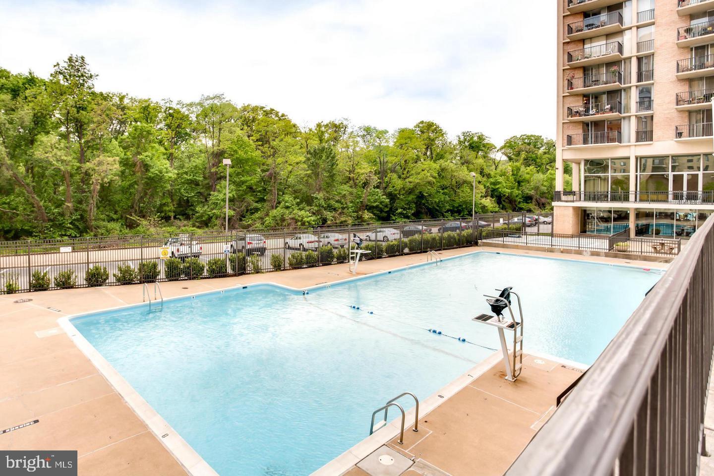 4600 S Four Mile Run Dr #213