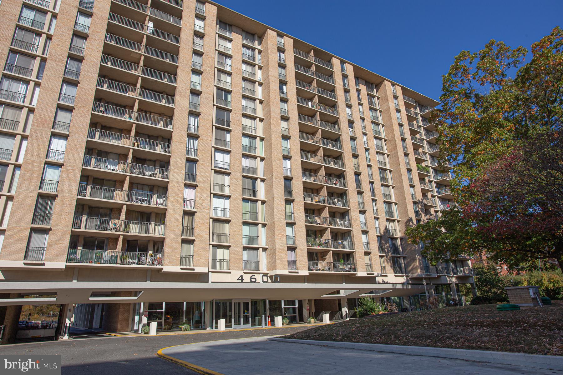 4600 S Four Mile Run Dr #213