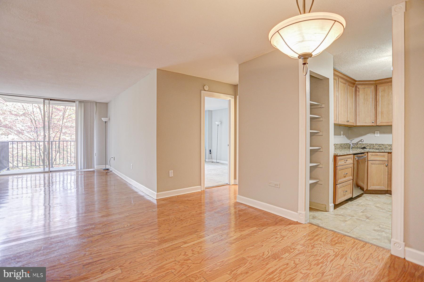 4600 S Four Mile Run Dr #213