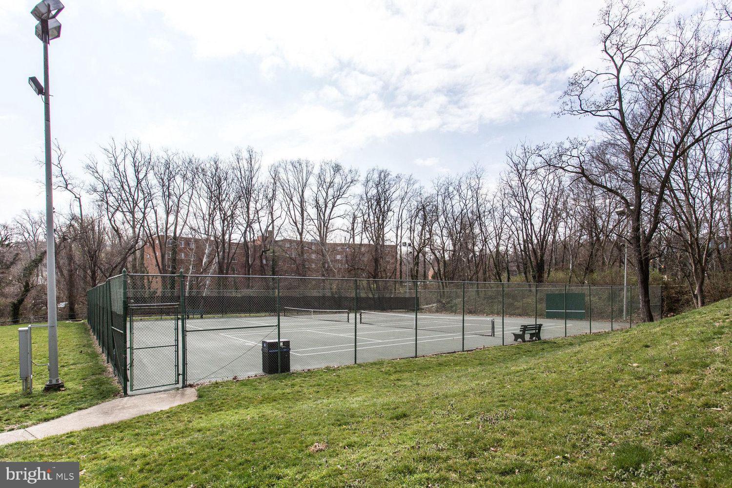 4600 S Four Mile Run Dr #213