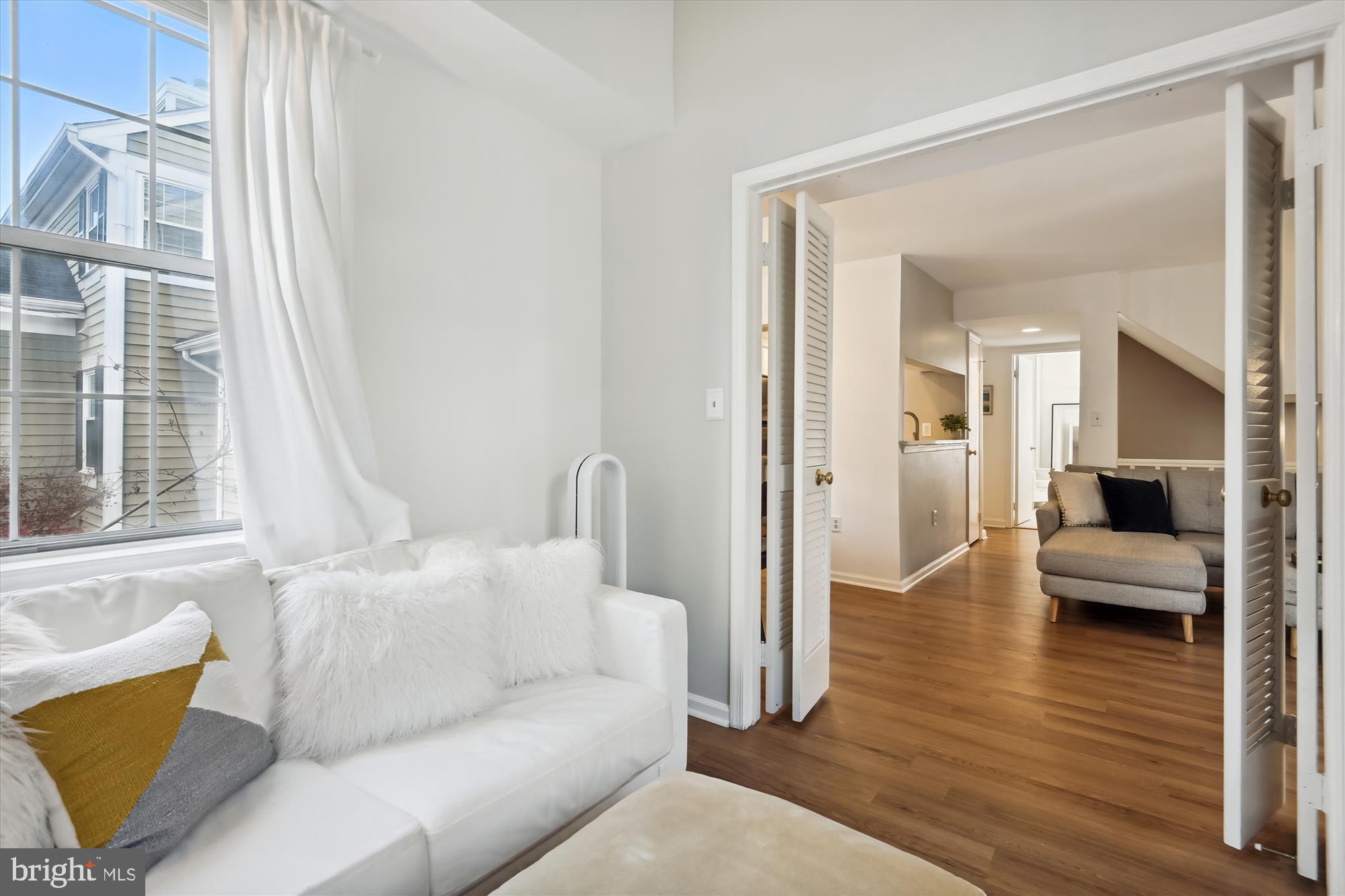 2805 S Woodrow St #E