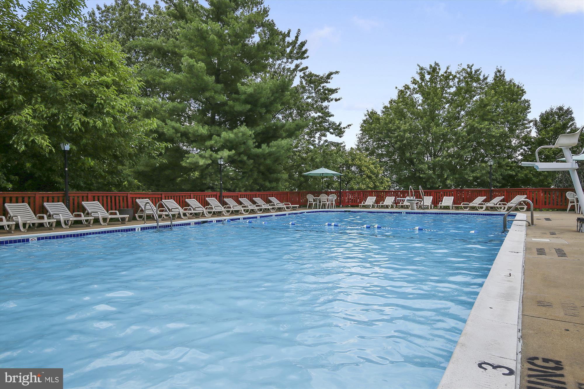 2805 S Woodrow St #E