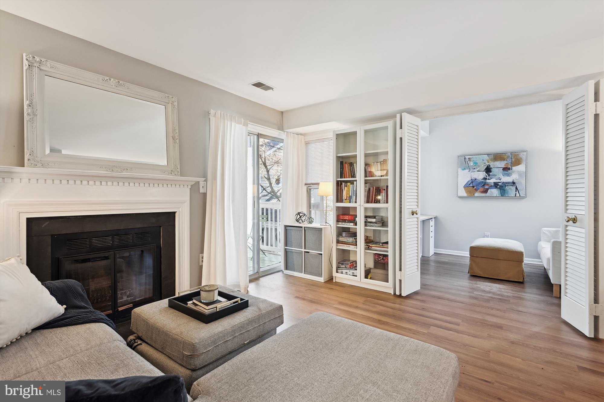 2805 S Woodrow St #E