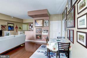 880 N POLLARD ST #1002