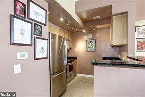 880 N POLLARD ST #1002