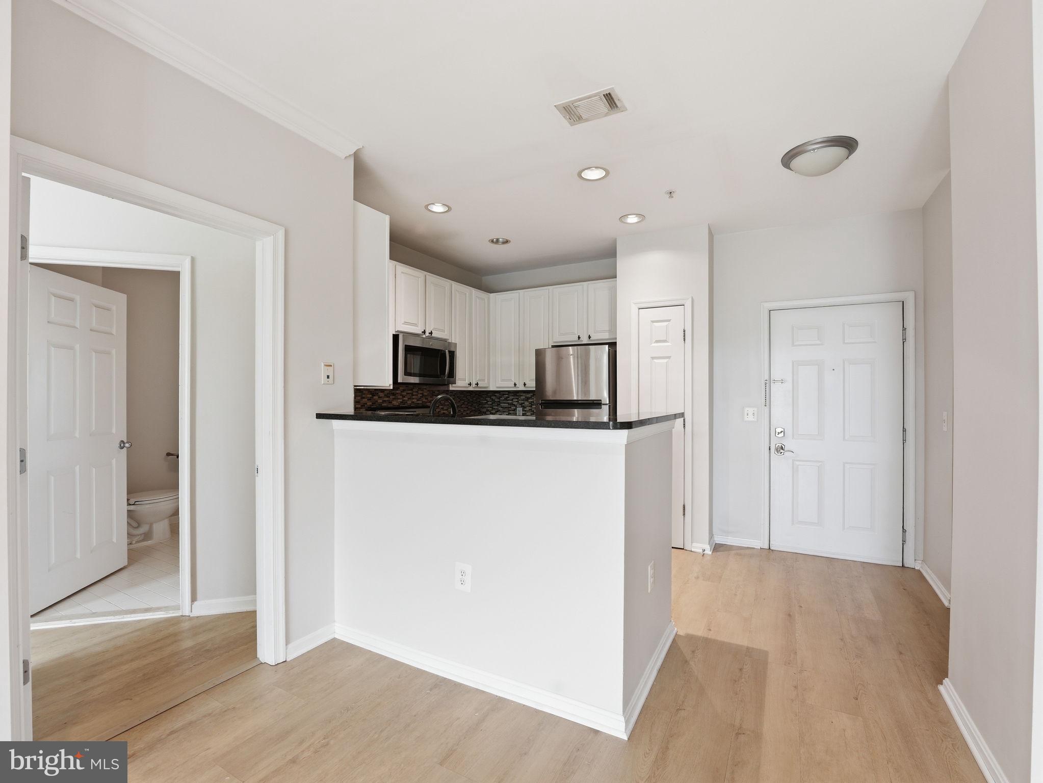 2301 25TH STREET S 4-301