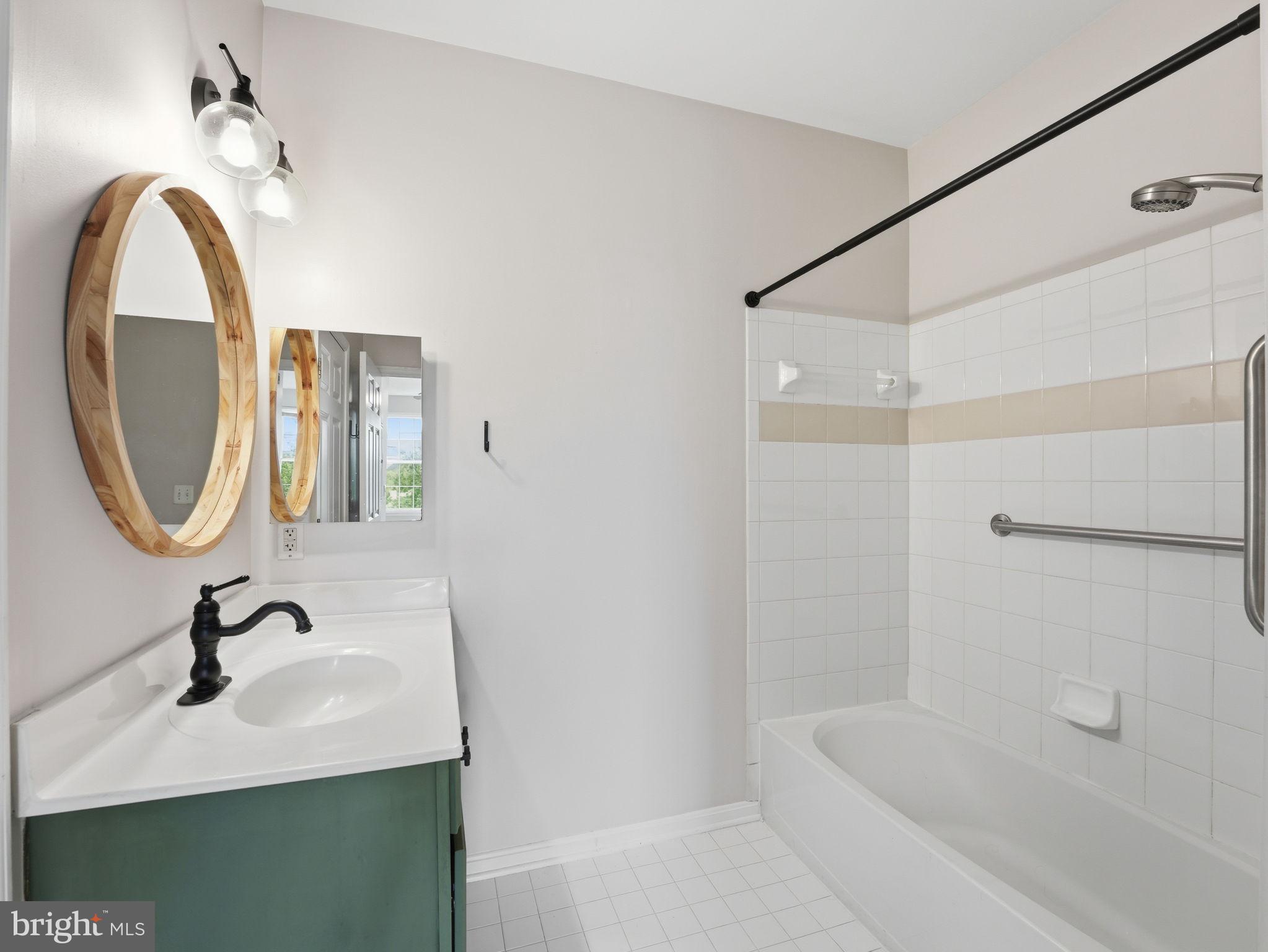 2301 25TH STREET S 4-301