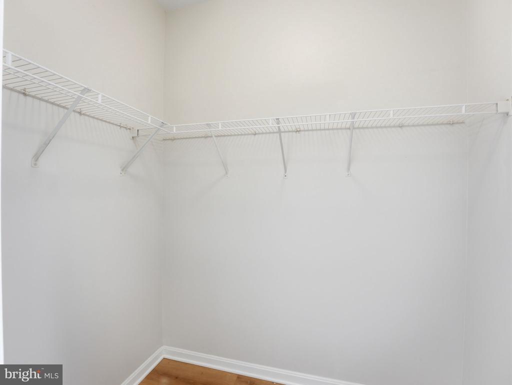 2301 25TH STREET S 4-301