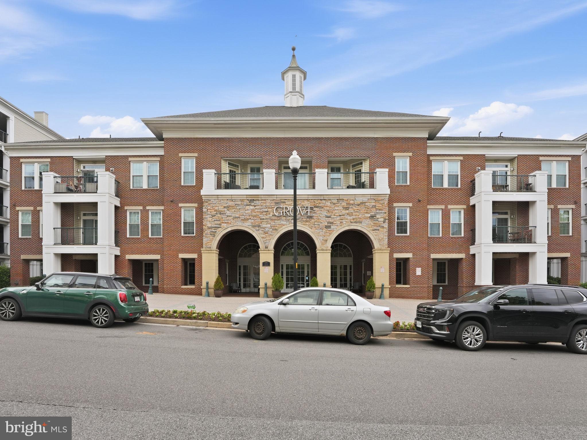 2301 25TH STREET S 4-301