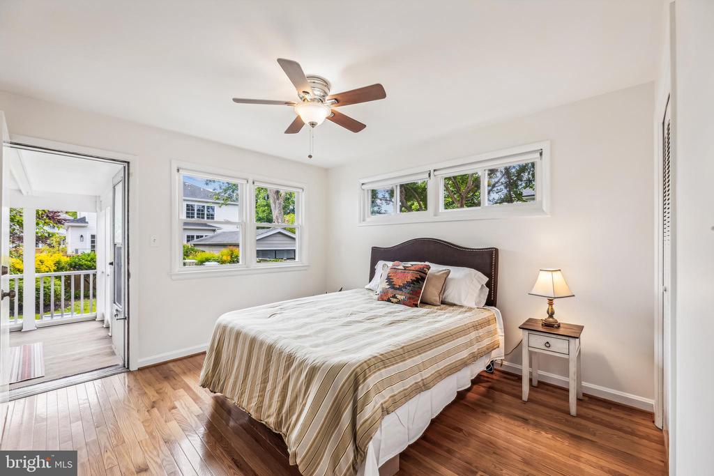 405 E Custis Ave