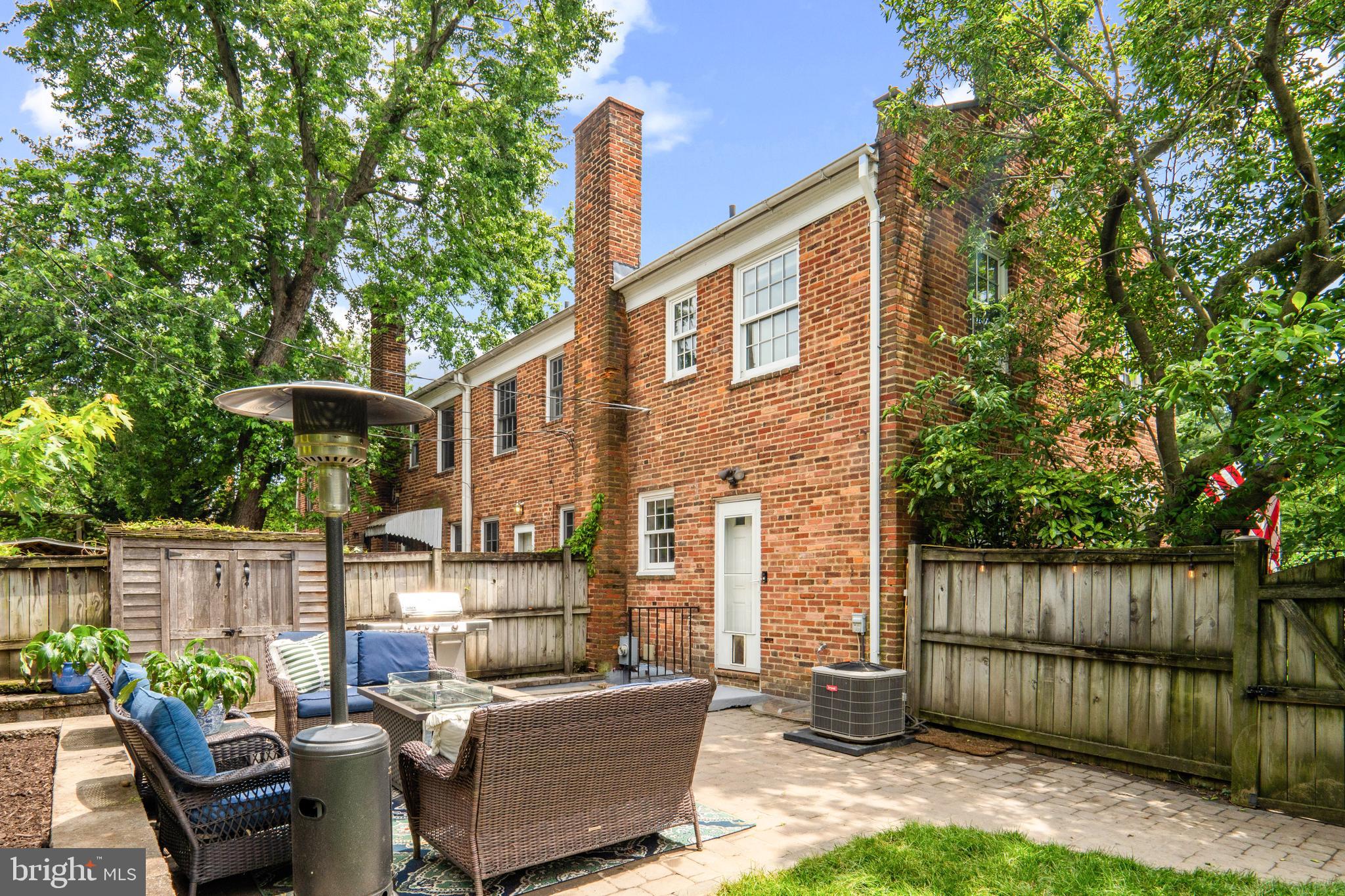 823 CHURCH STREET
