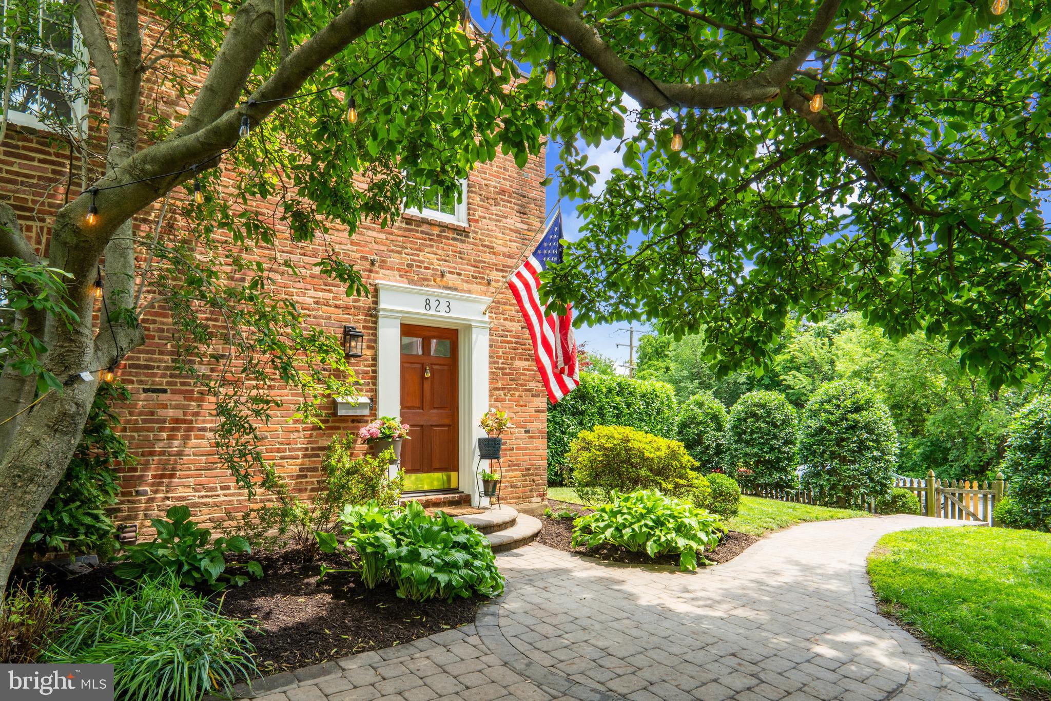 823 CHURCH STREET