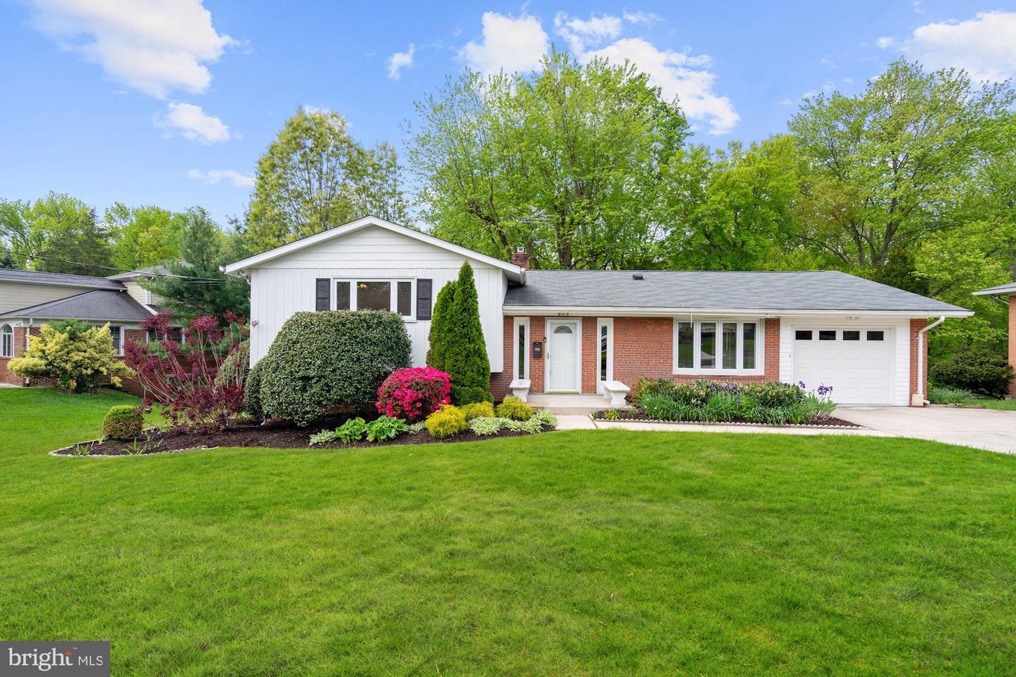 2115 Shiver Dr