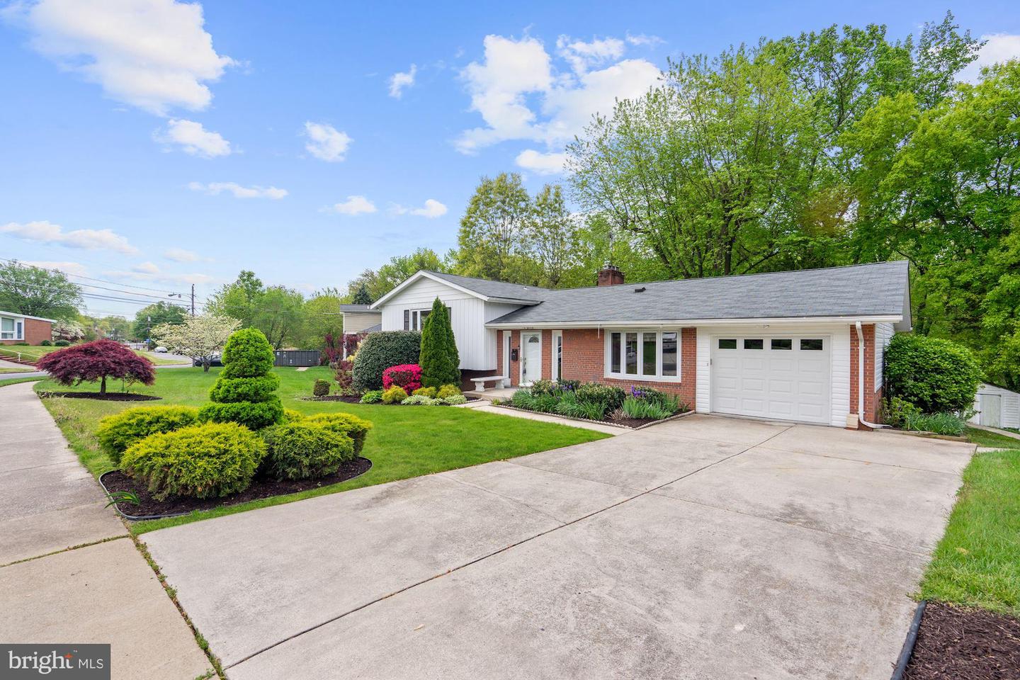 2115 Shiver Dr