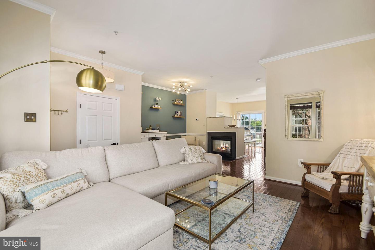 6126 Madison Crest Ct