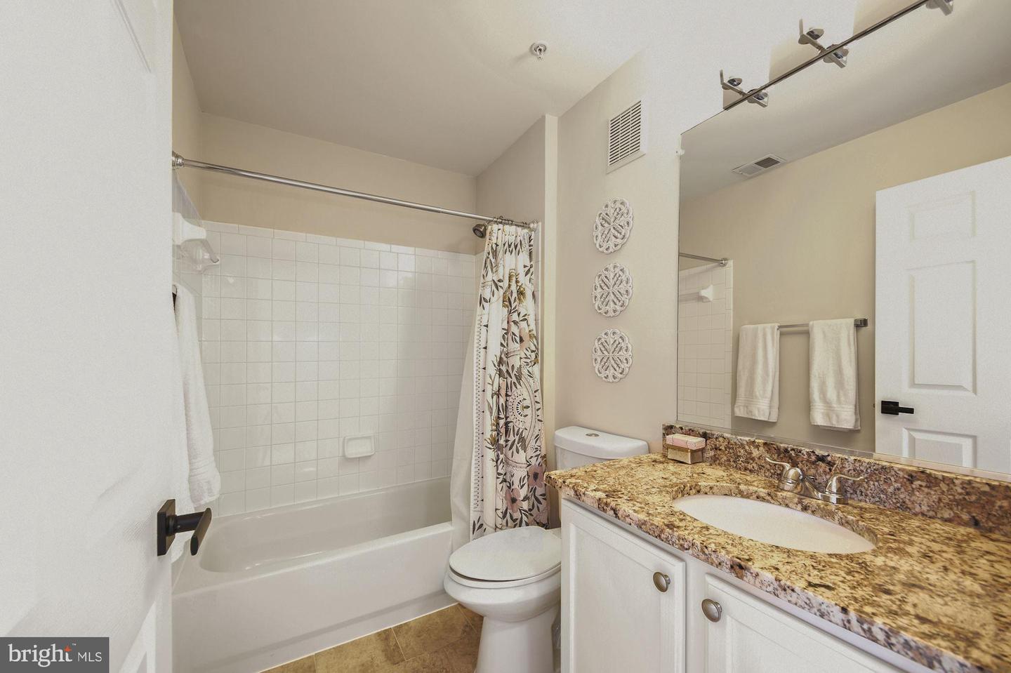 6126 Madison Crest Ct