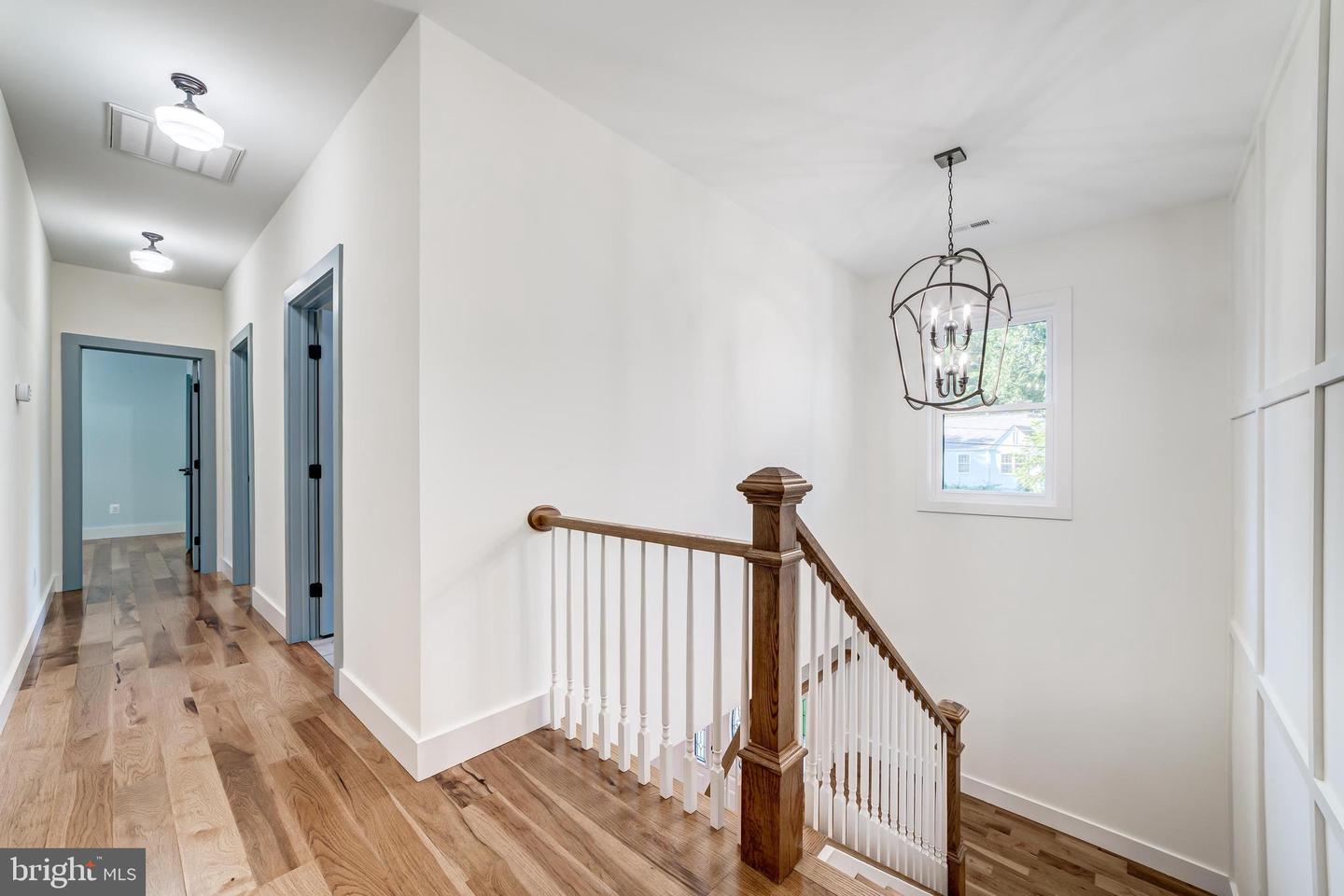 3037 Westfall Pl
